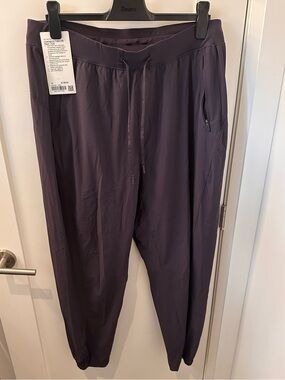 Lululemon license to train high rise pants purple size 14